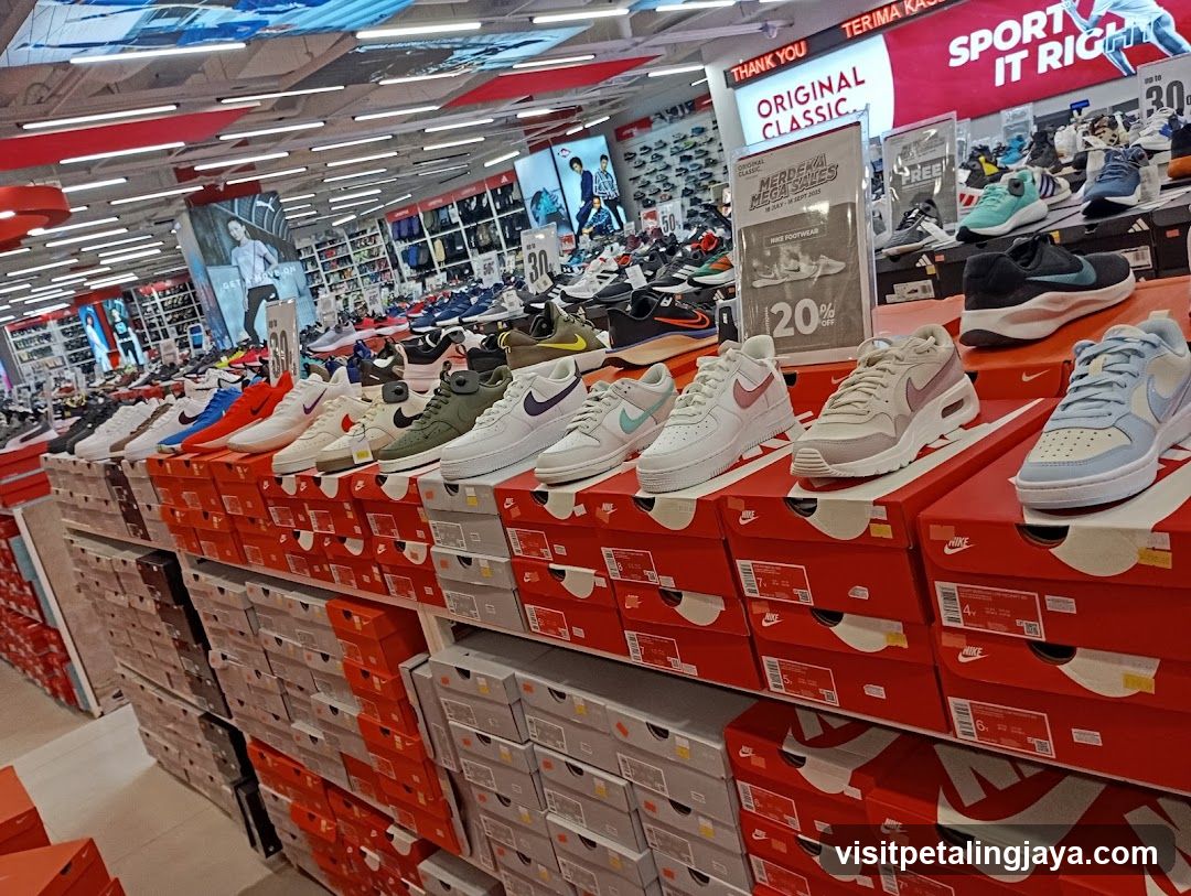 Shoe Store Interior Display