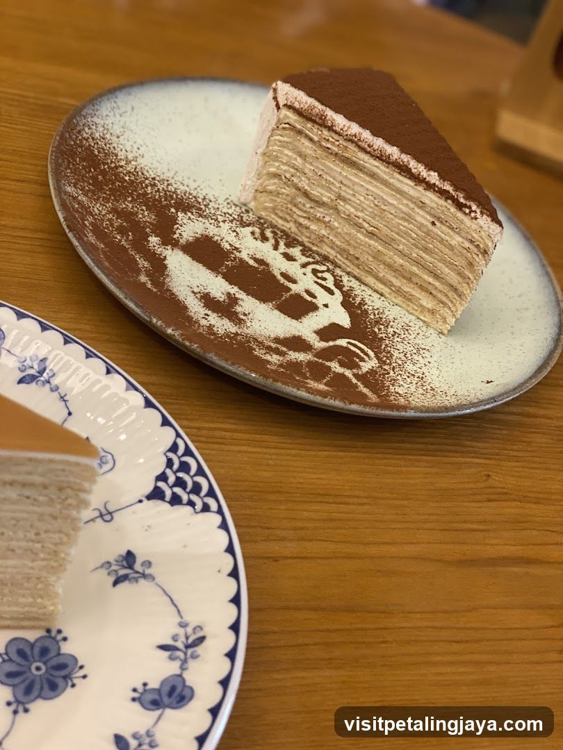 Kaiseki Cake Slice