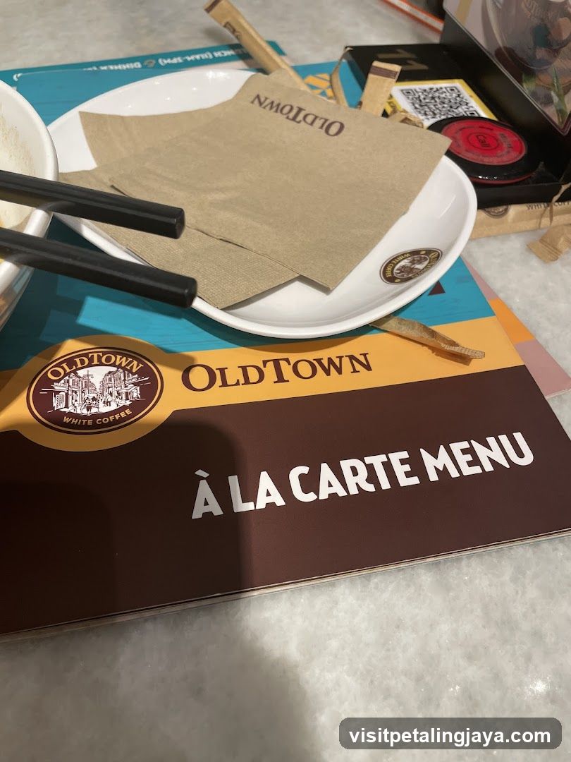 Old Town White Coffee Table Setting