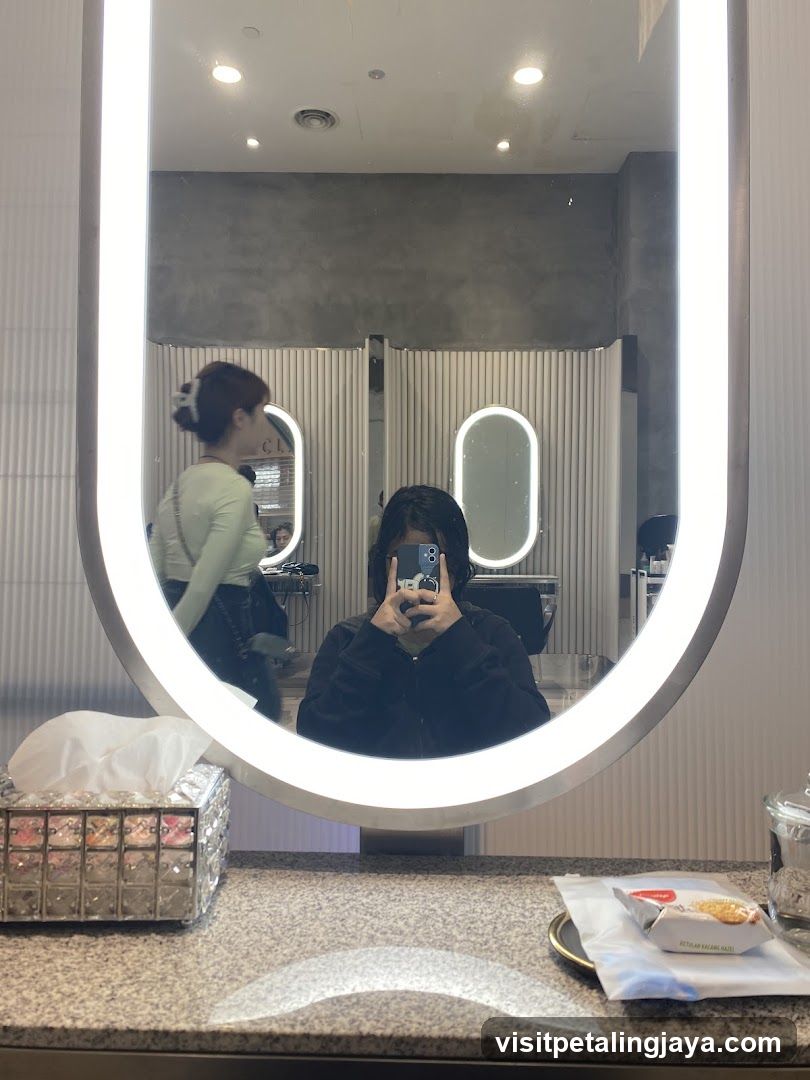 Mirror selfie in salon
