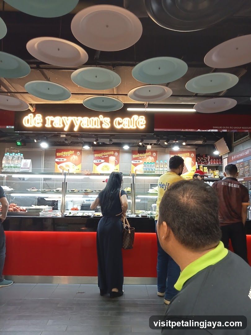 de rayyan's cafe interior