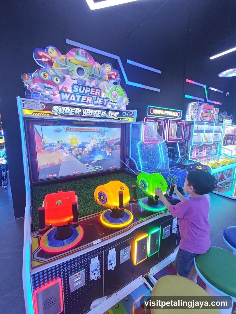 Arcade Game Machine with Water Jet Feature
