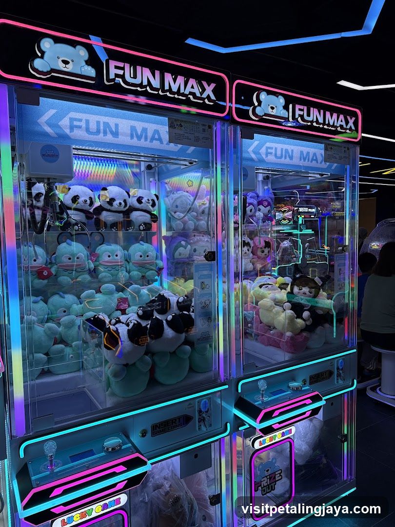 Claw Machine Display