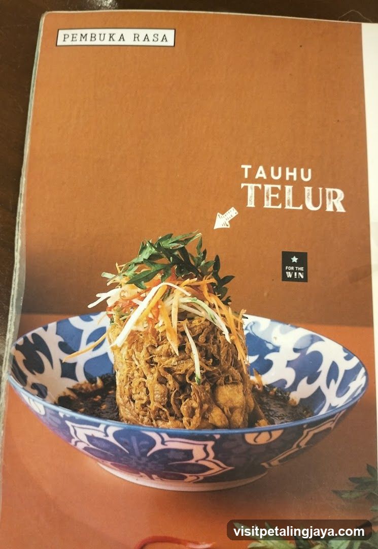 Tauhu Telur Dish Presentation