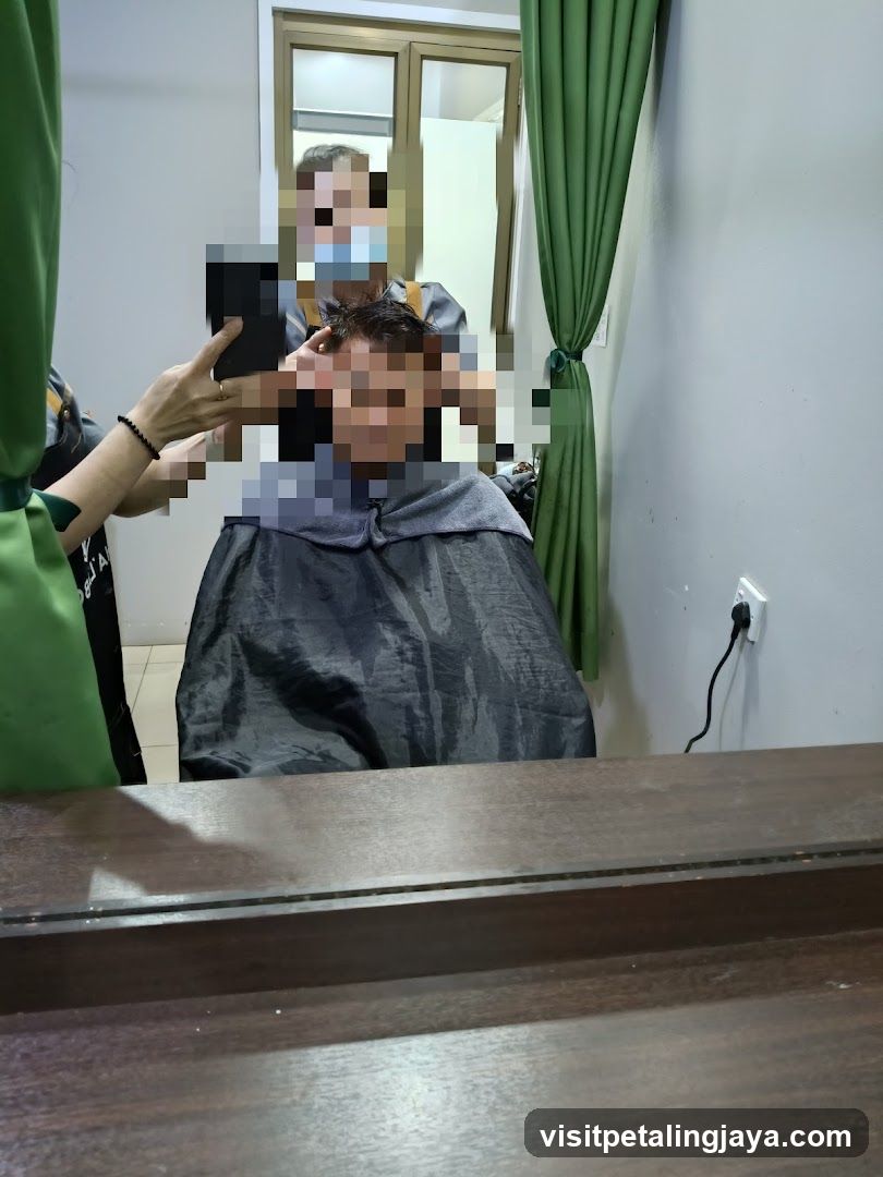 Haircut in a salon