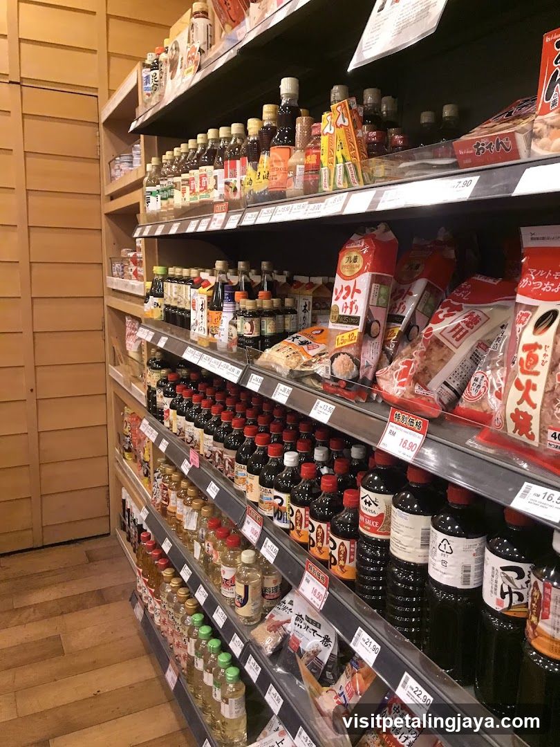 Japanese Grocery Store Aisle