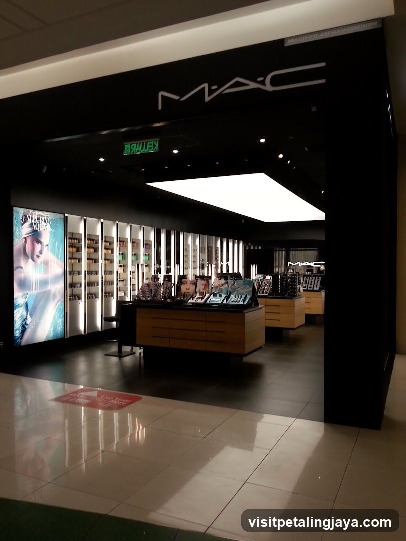 MAC COSMETICS - 1 UTAMA