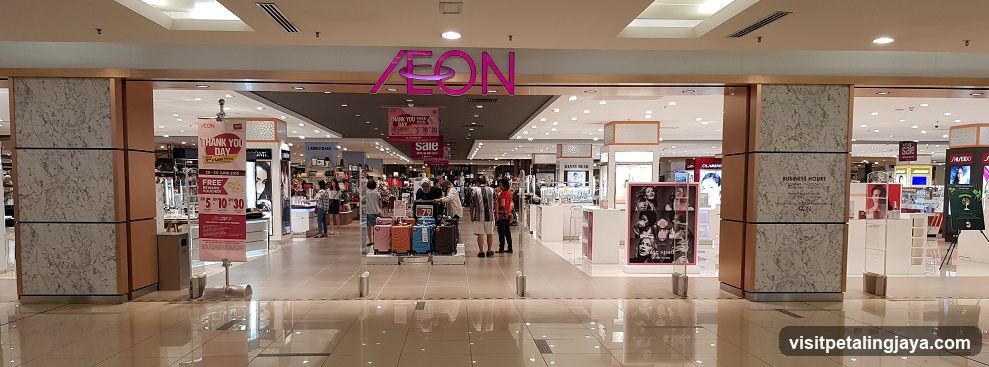 AEON Credit One Utama