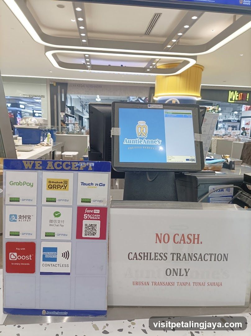 Auntie Anne's Cashless Payment Display