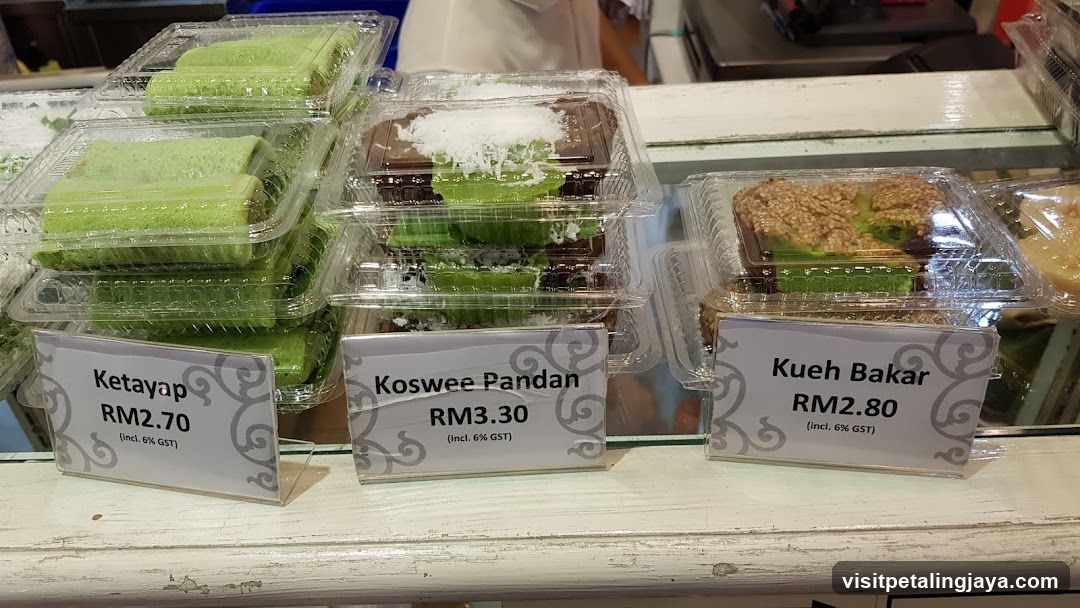 Dessert Display