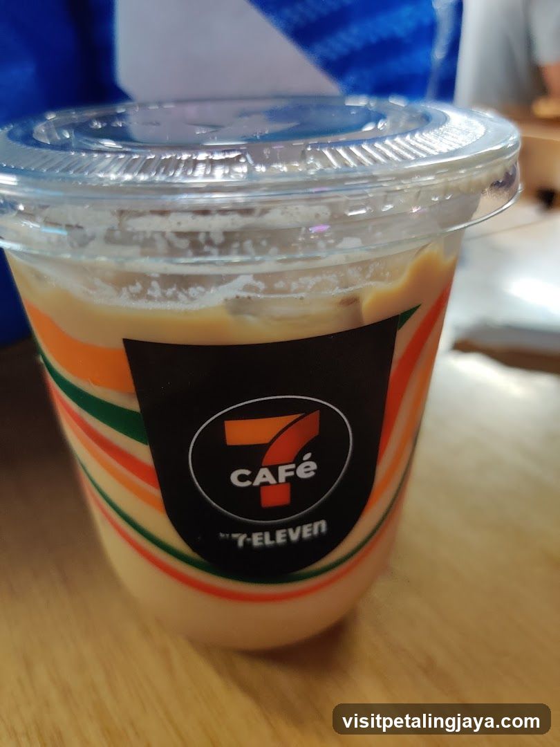 7-Eleven Café Drink