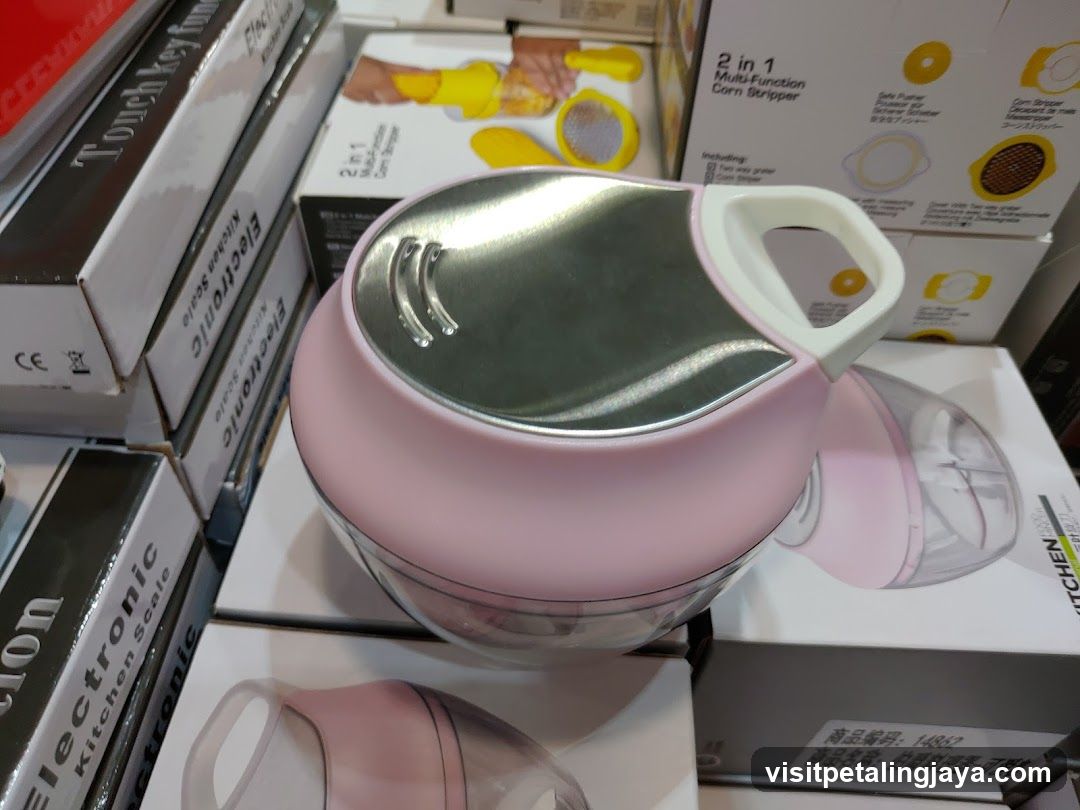 Kitchen Appliance Display