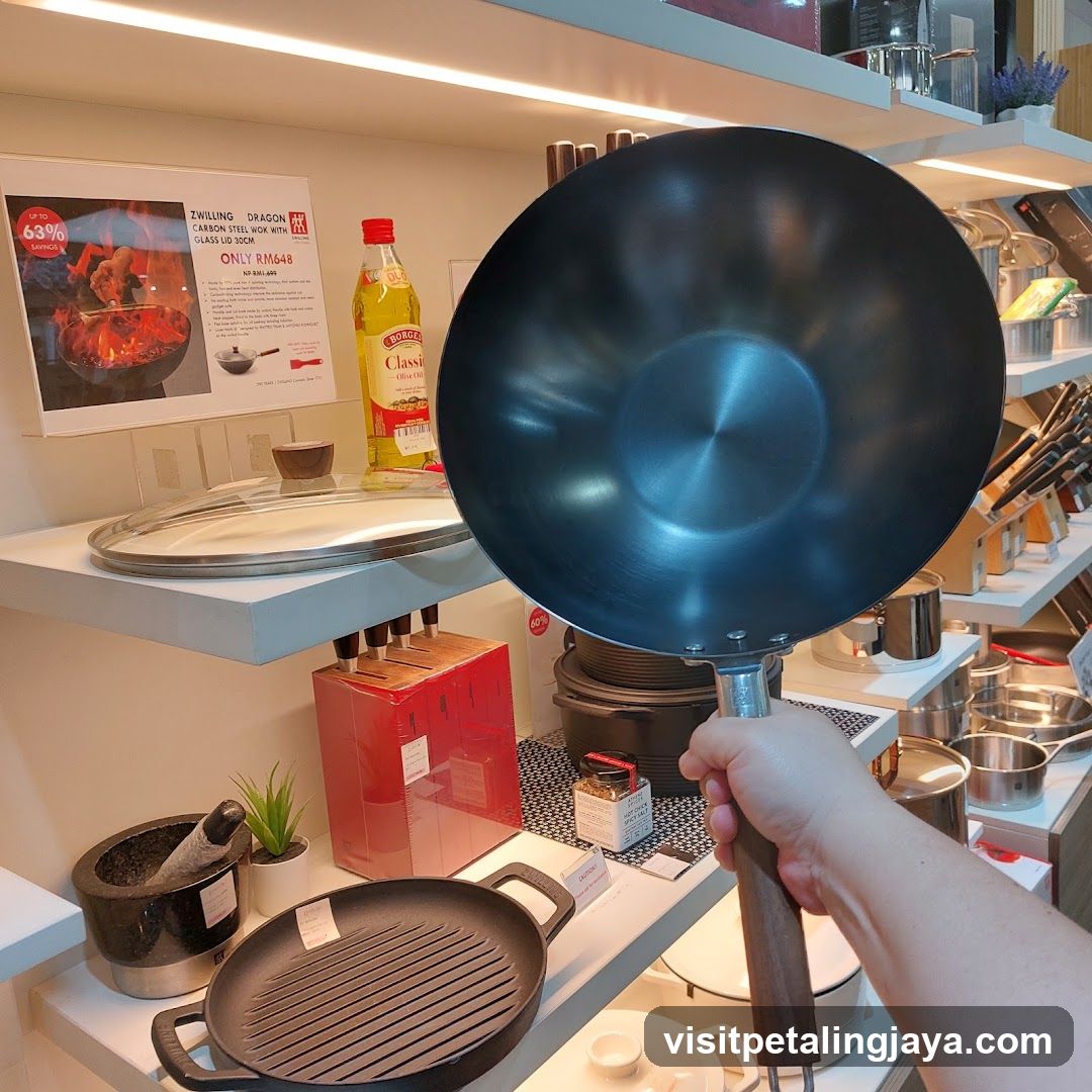 Wok Display in Store