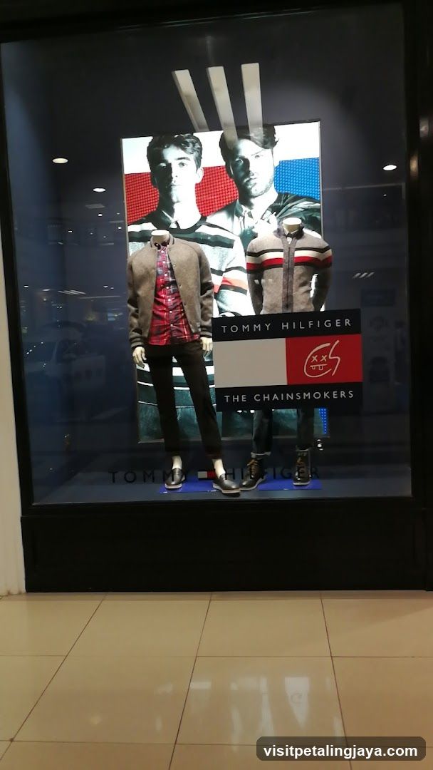 Tommy Hilfiger 1 Utama Shopping Centre