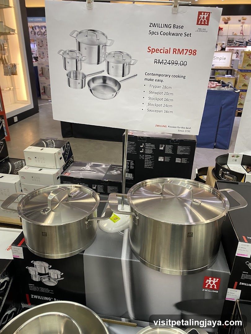 ZWILLING Cookware Set Display