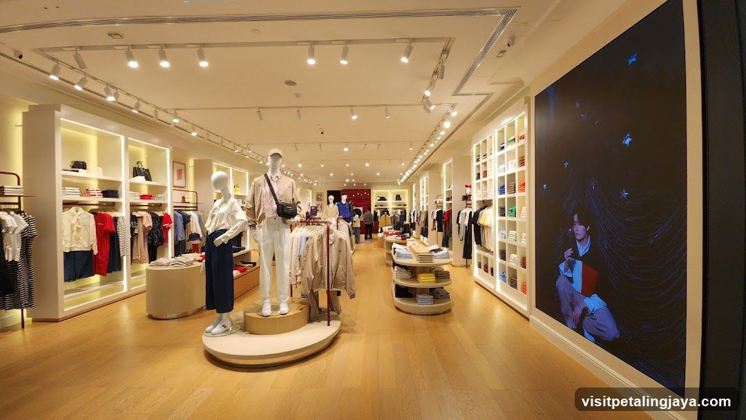 Fashion Store Interior