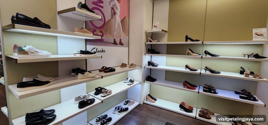 Shoe Store Interior Display