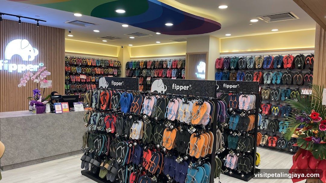 Flipper Store Interior