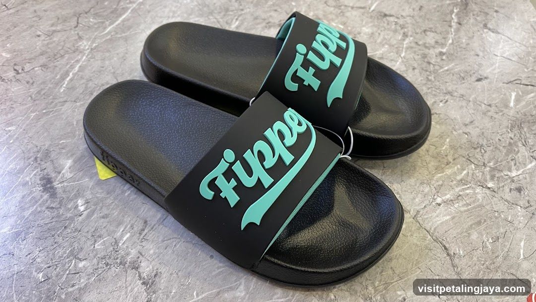 Fippee Slide Sandals