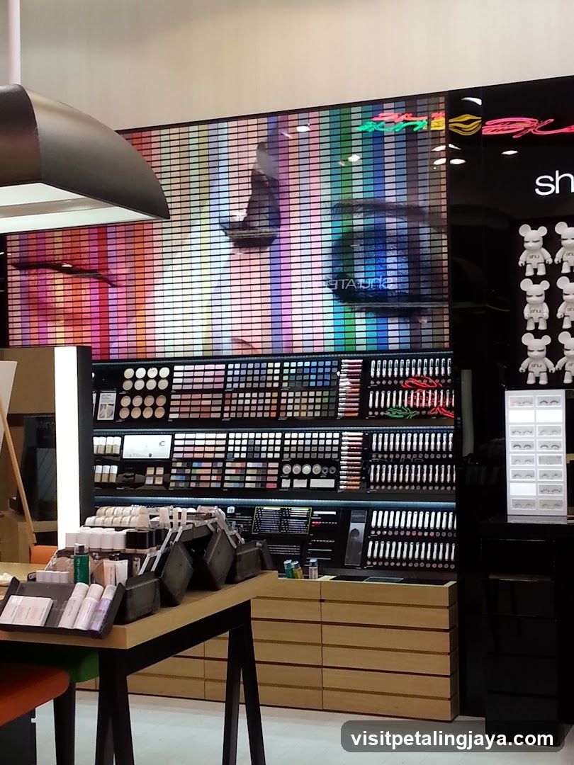 Cosmetics Display Interior