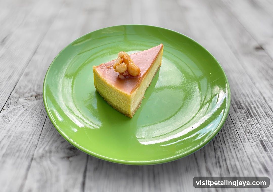 Cheesecake with Caramel Topping