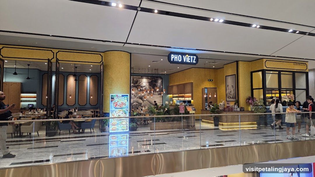 Pho Vietz Interior View