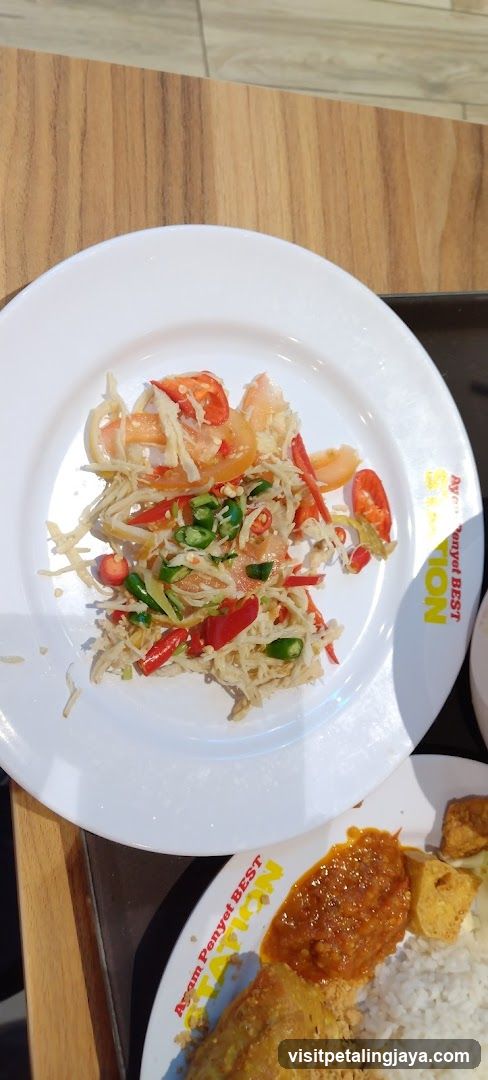 Food Plate with Shredded Chicken and Chili Sauce