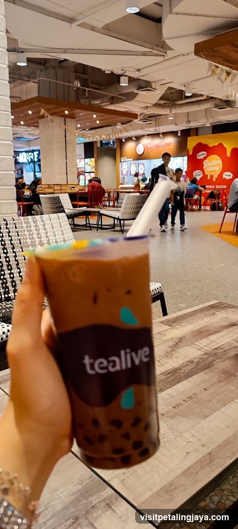 Tealive Bubble Tea in Mall