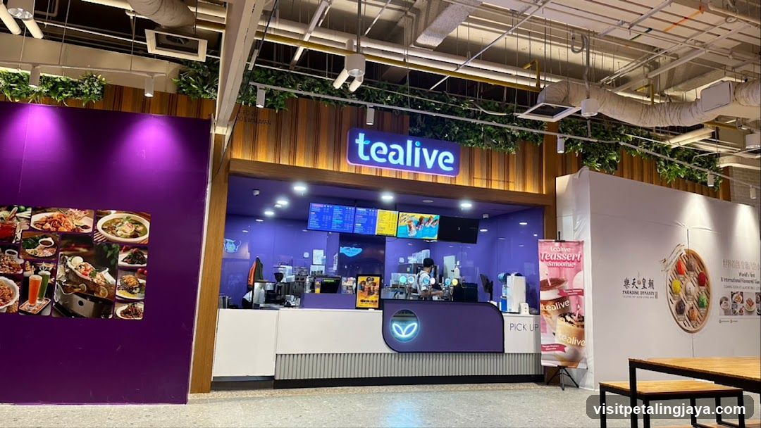 Tealive Store Interior