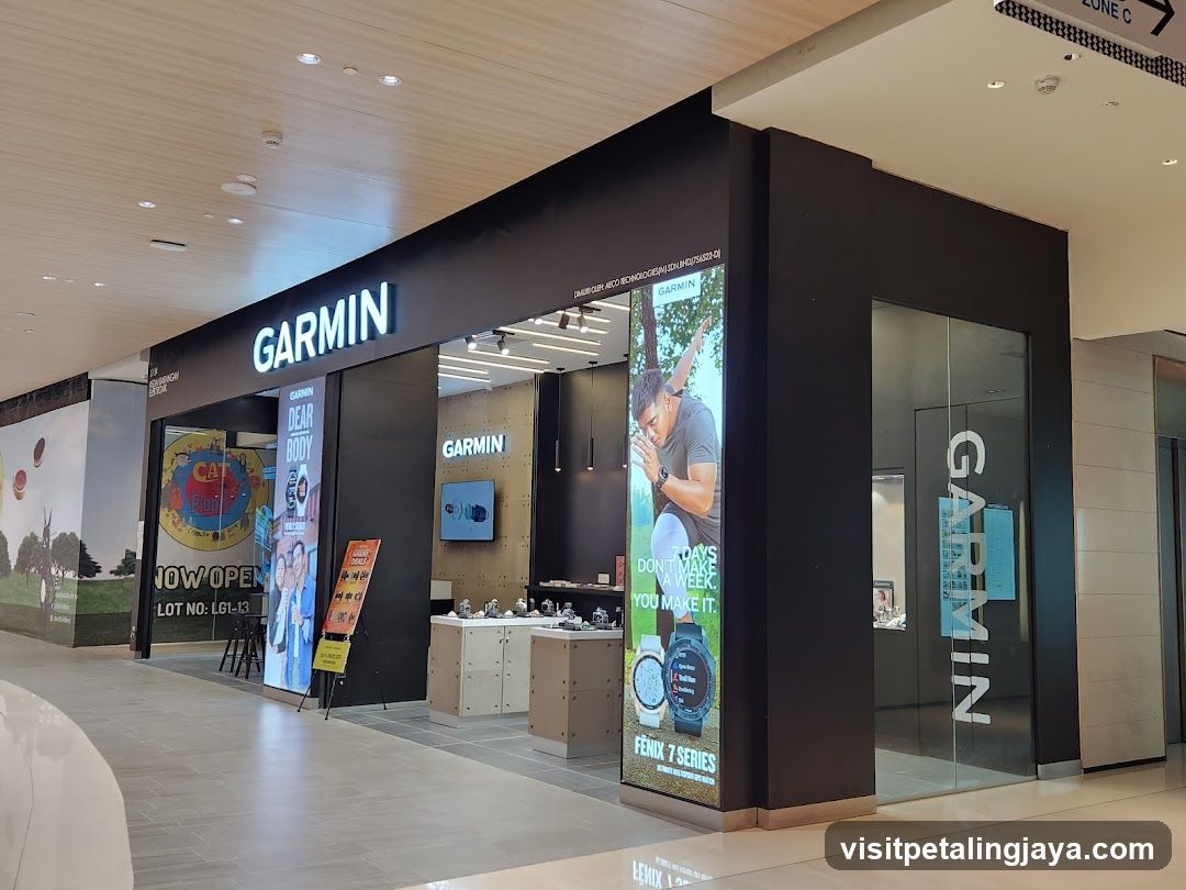 GARMIN Brand Store - Lalaport Bukit Bintang City Centre