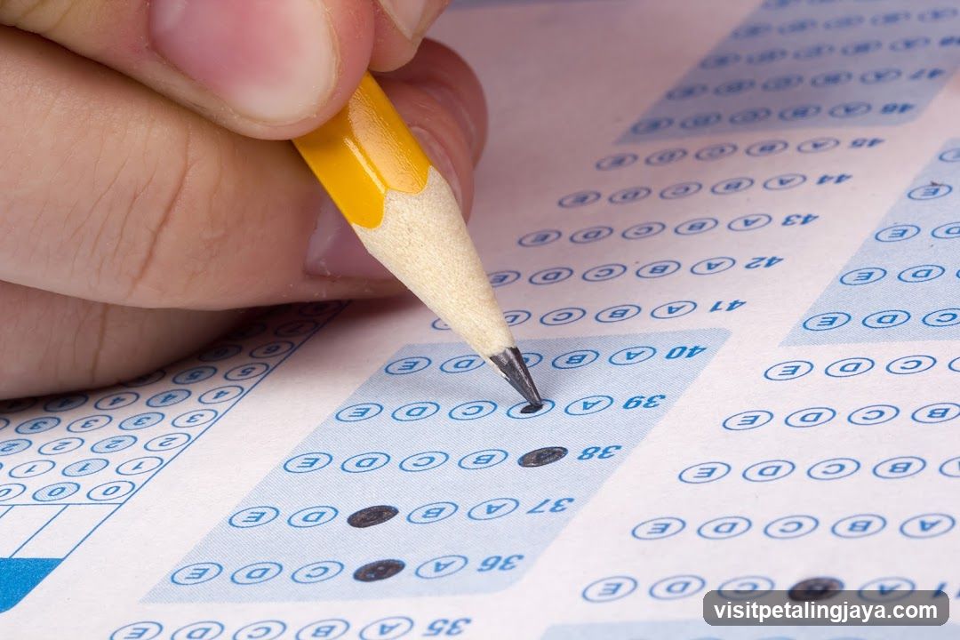 Hand Filling Out Scantron Form