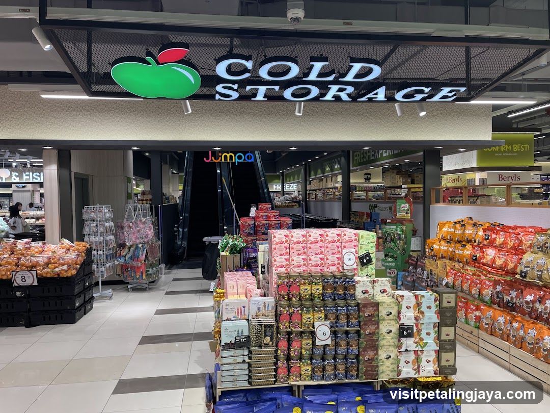 Cold Storage Interior Aisle