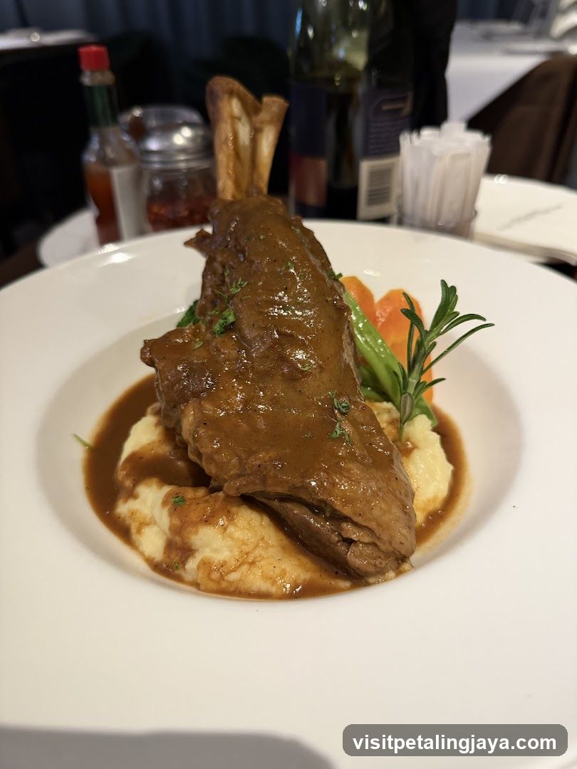 Lamb Shank with Mashed Potatoes and Carrots