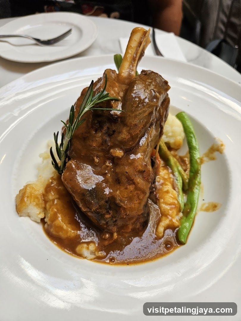 Lamb Shank with Mashed Potatoes and Green Beans