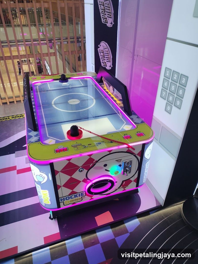 Air Hockey Arcade Game