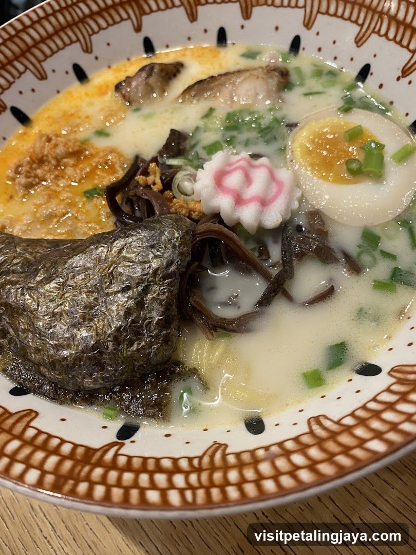 Ramen Bowl with Tofu and Egg