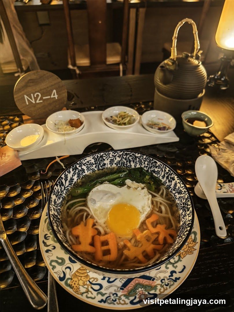 Ramen Bowl with Side Dishes