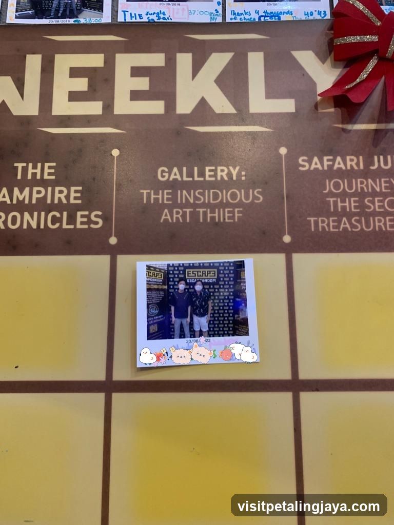 Weekly Event Schedule with Photo Display