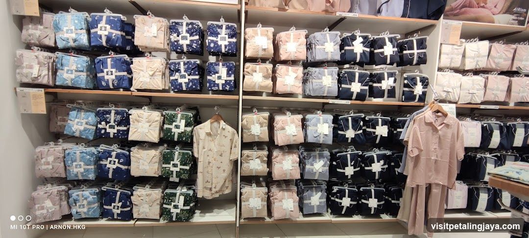 Pajama and Sleepwear Display