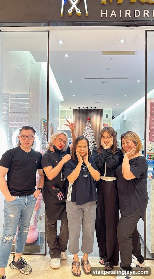 M Royal Hairdressing
