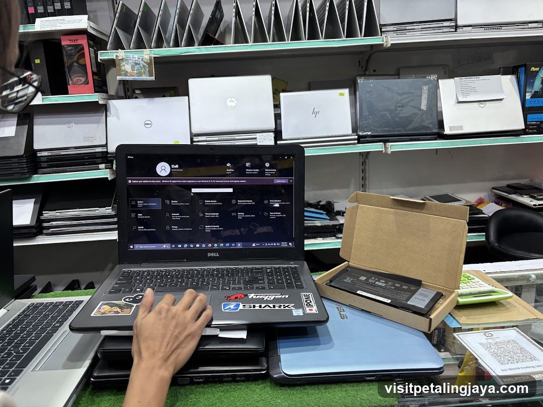 Laptop Shop Interior