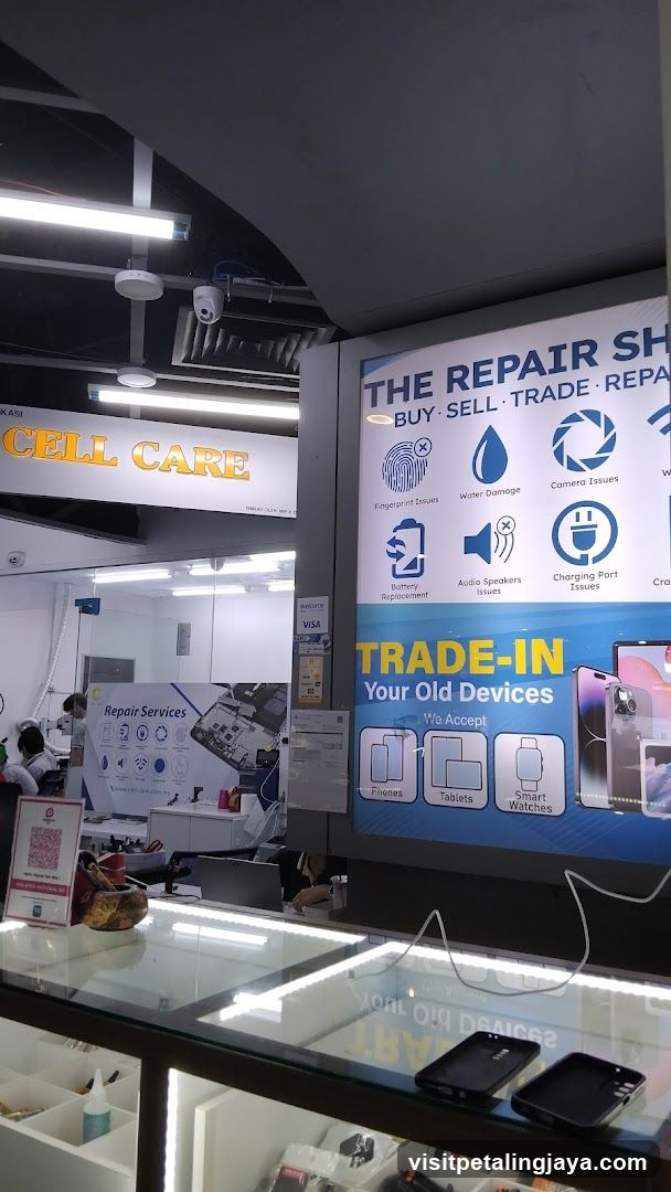 Cell Care Repair Shop Interior