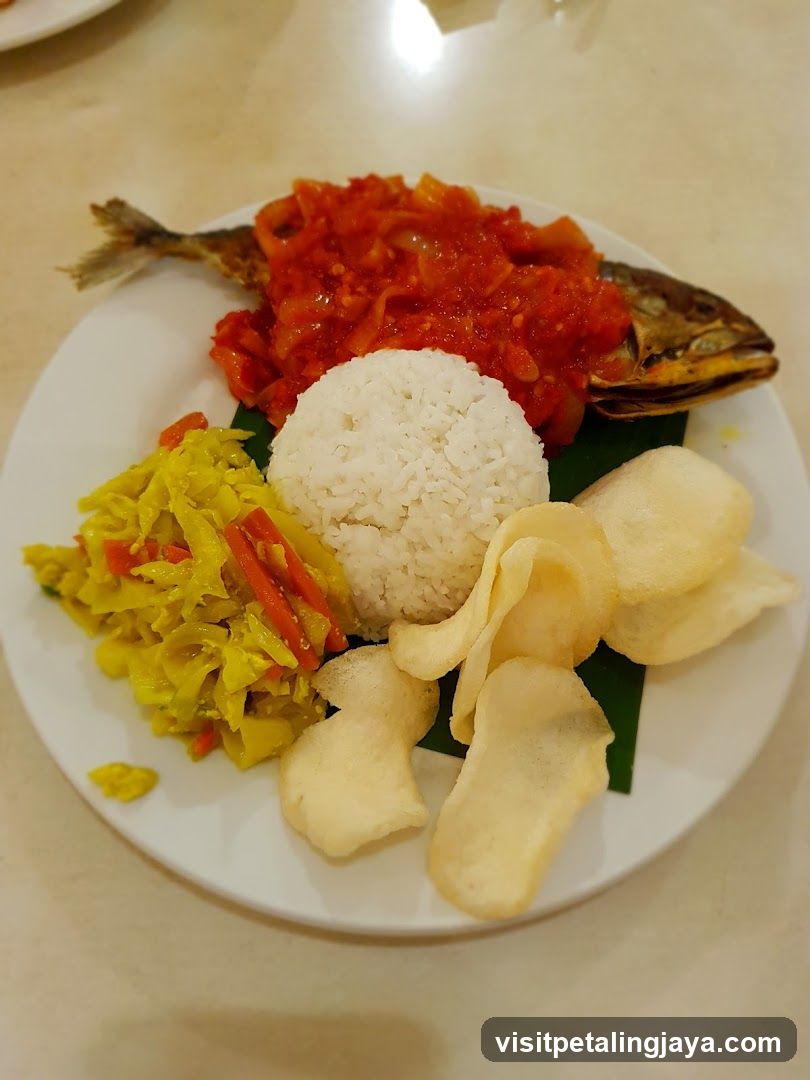 Traditional Indonesian Meal Plate