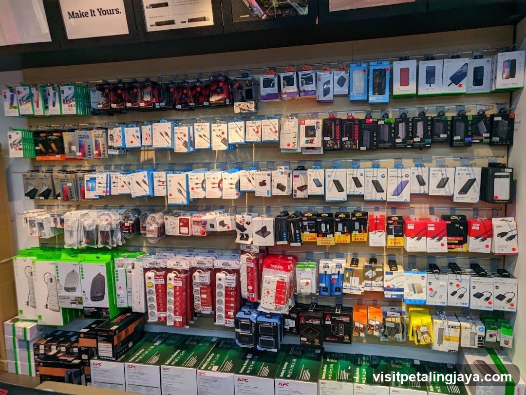 Electronics Accessories Display