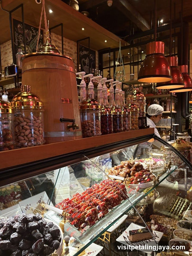 Deli Counter Display
