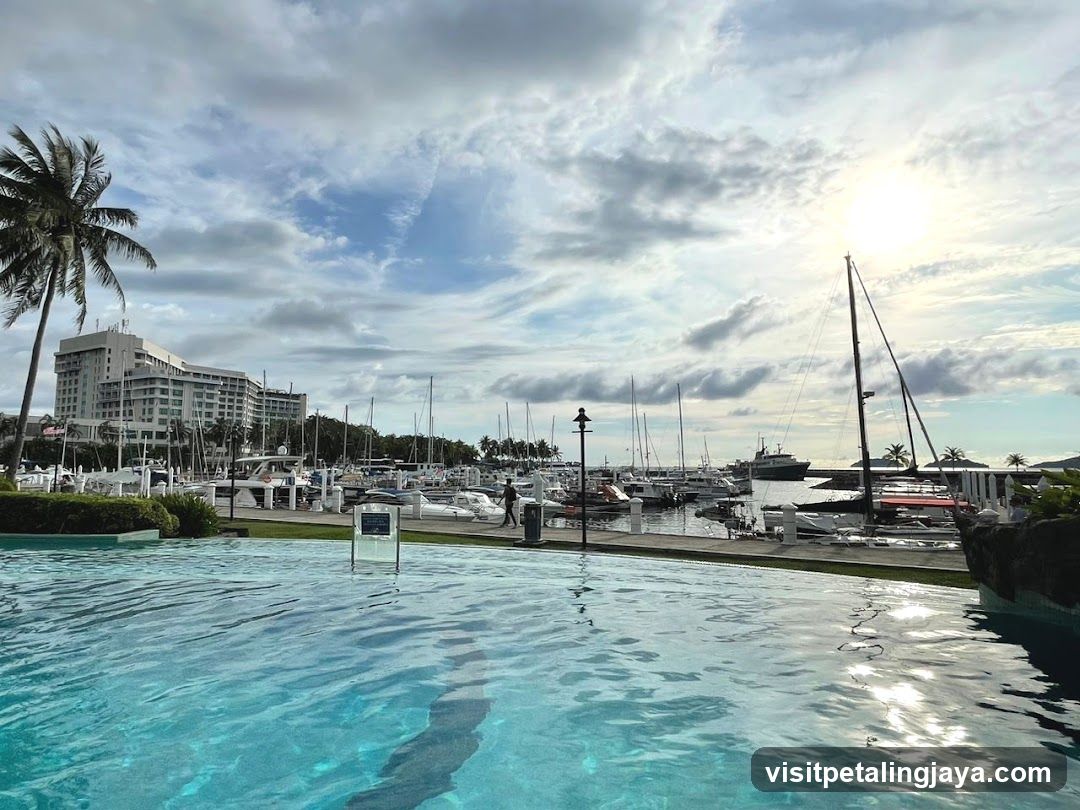 Pool View at Marina