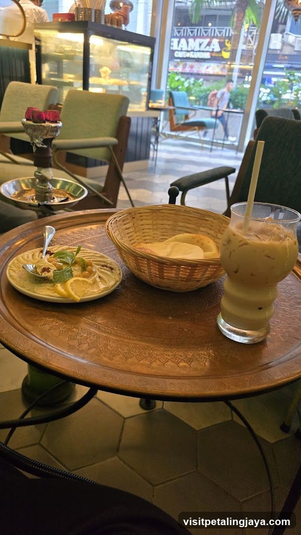 Table with food and drink in a cafe