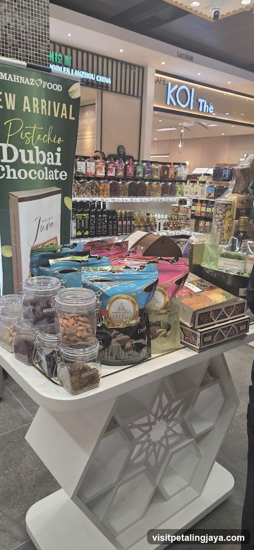 Dairy Farm Store Interior Display
