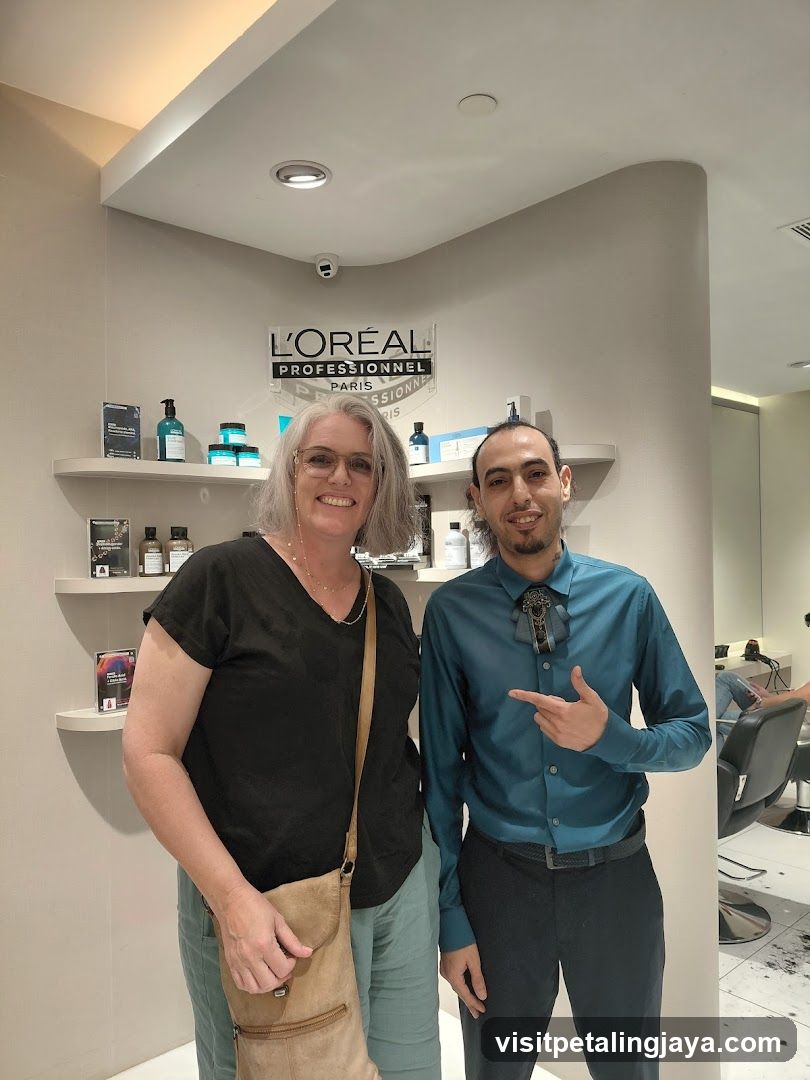 L'Oréal Professionnel Salon Interior