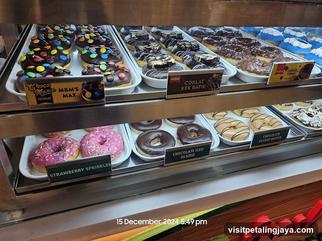 Donut Display Case